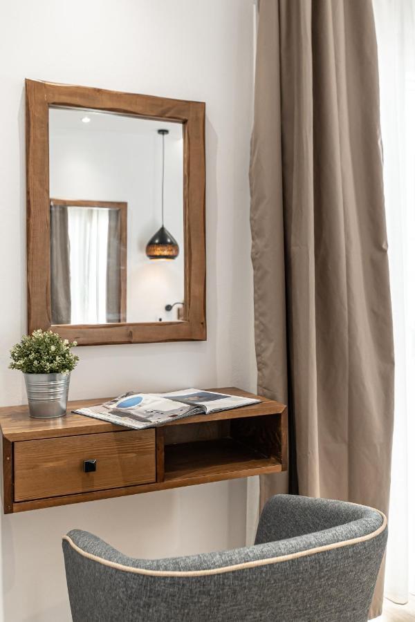 Galazia Boutique Apartments Naxos City Экстерьер фото