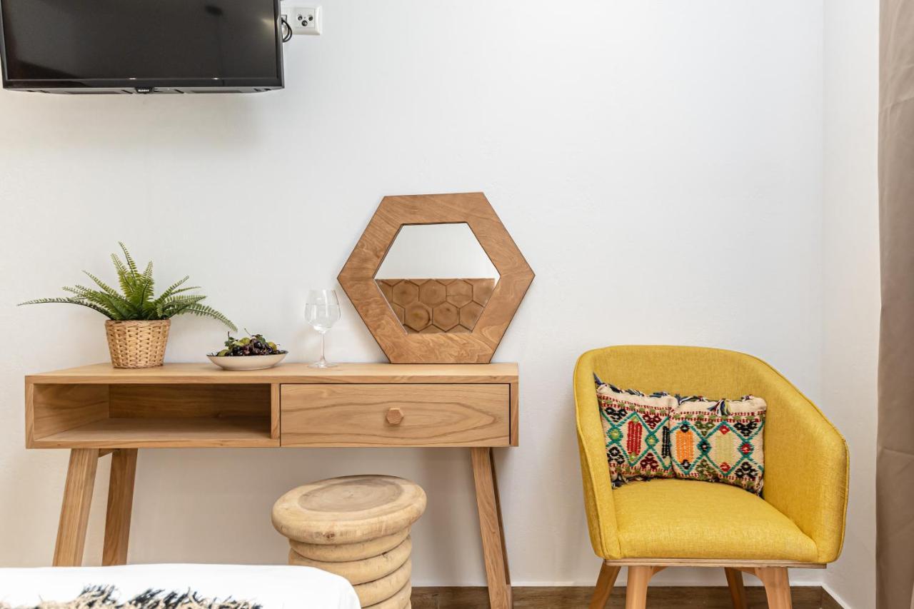 Galazia Boutique Apartments Naxos City Экстерьер фото