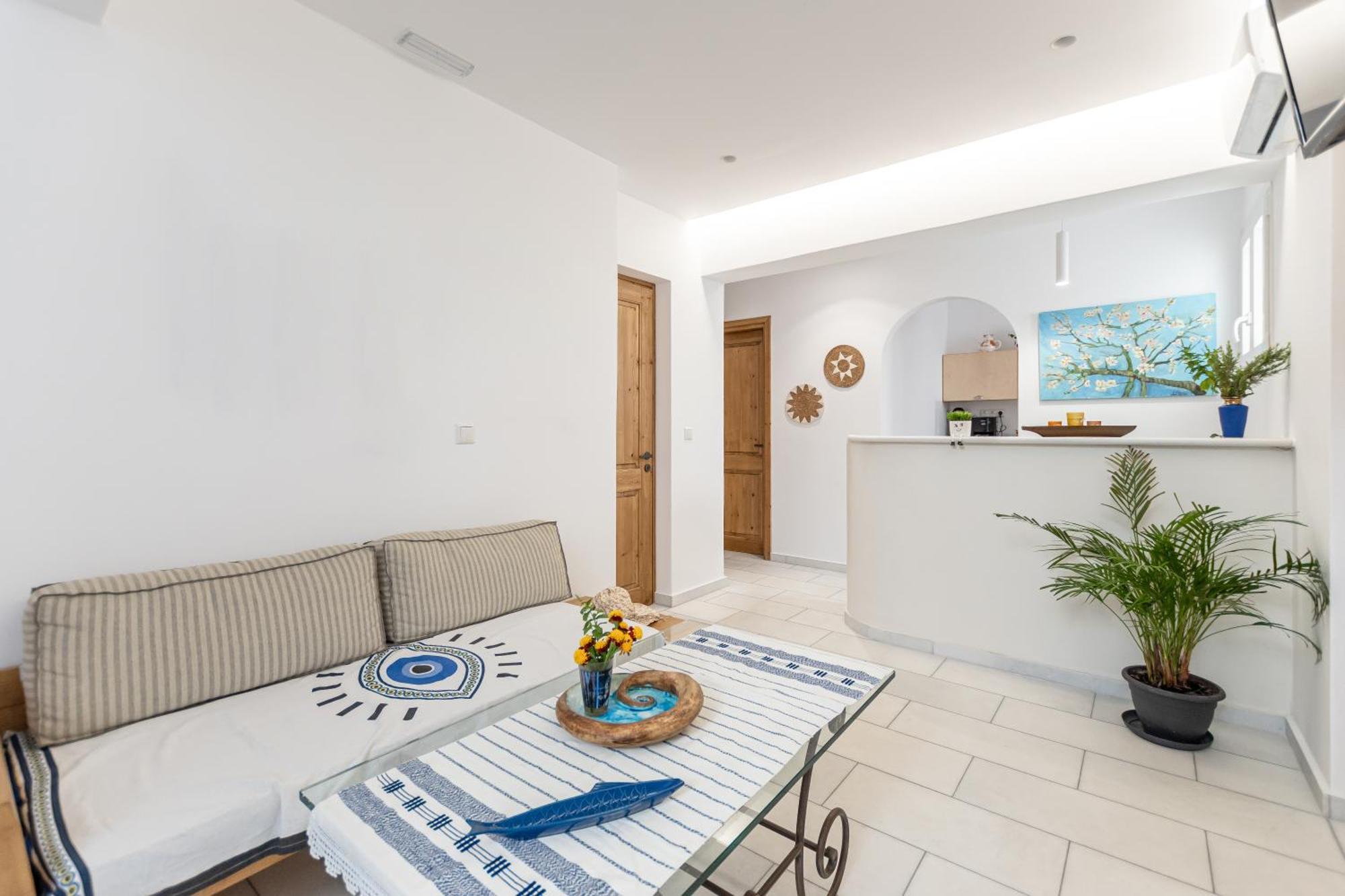 Galazia Boutique Apartments Naxos City Экстерьер фото