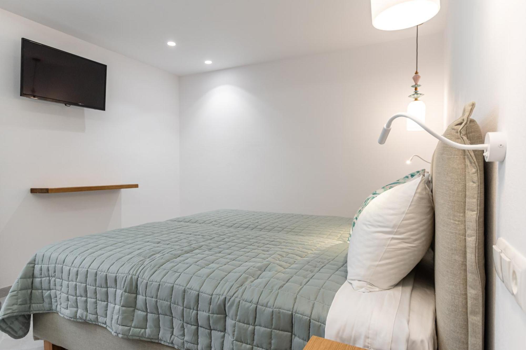 Galazia Boutique Apartments Naxos City Экстерьер фото