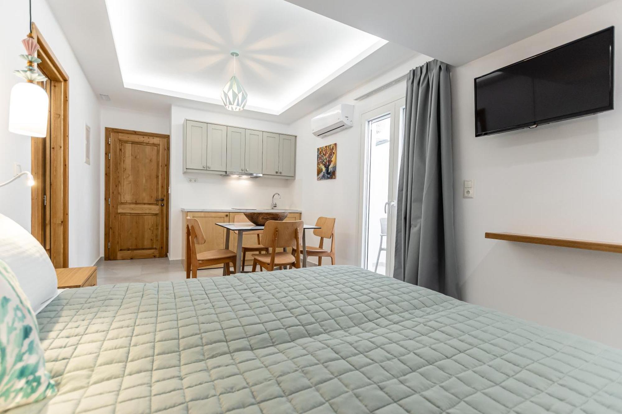 Galazia Boutique Apartments Naxos City Экстерьер фото