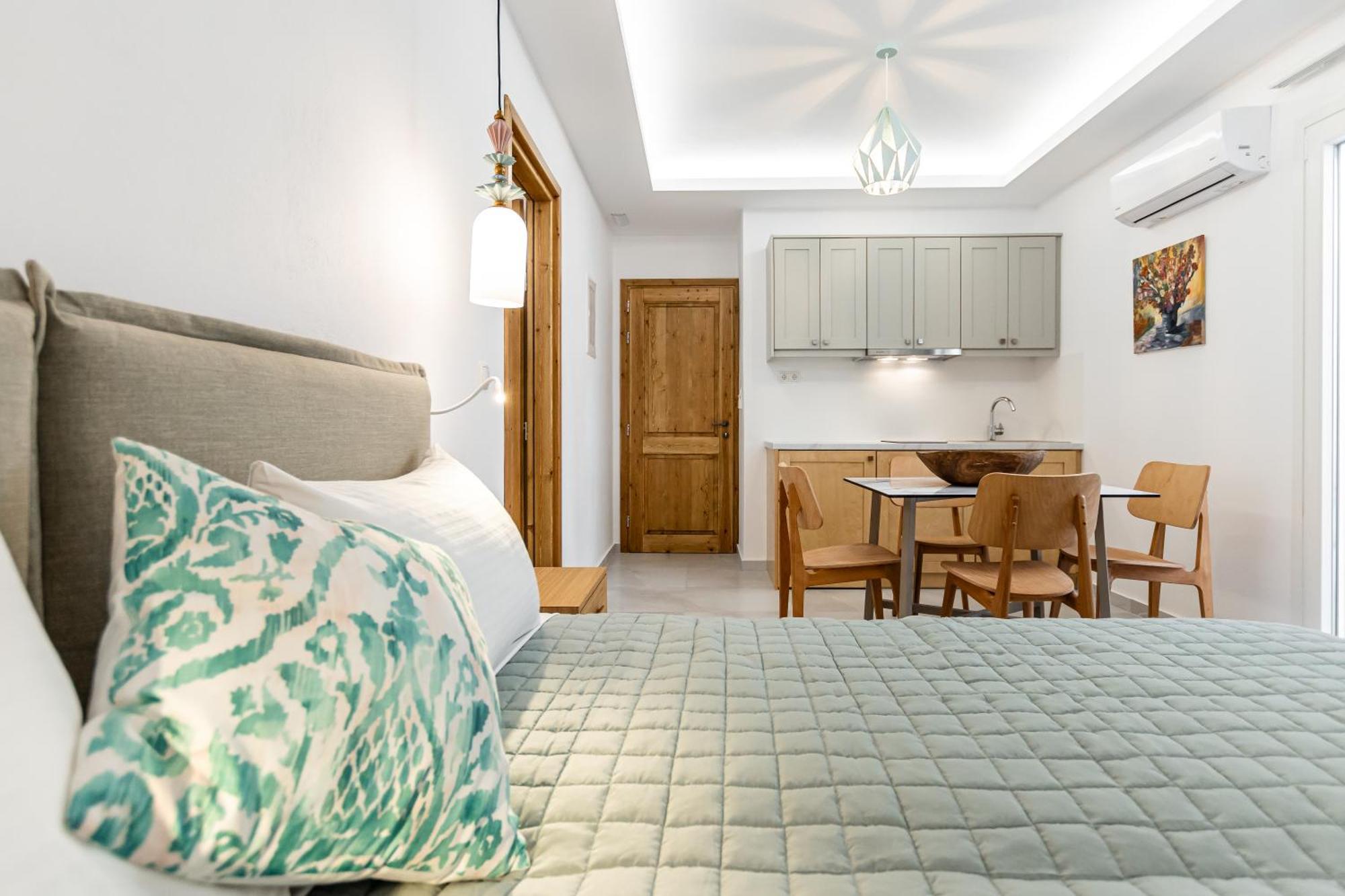 Galazia Boutique Apartments Naxos City Экстерьер фото